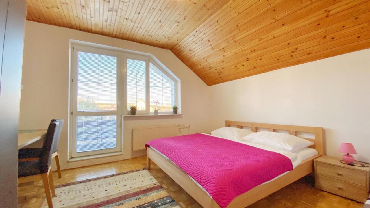 Relax Villa Tatry - Wifi/Tv, Bbq, Billiard โนวาเลสนา ภายนอก รูปภาพ